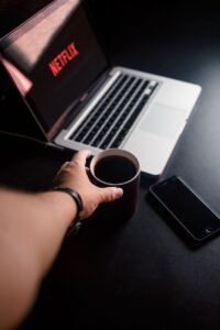 Guide streaming : Netflix vs Disney+