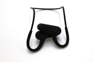Galaxy Buds On : à quoi ressemblent les écouteurs open-ear de Samsung une fois portés