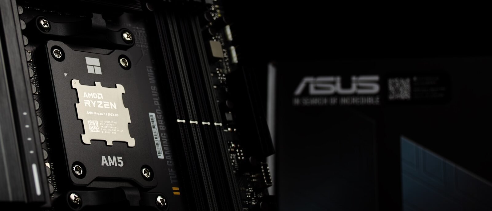 Asus ProArt GR1X : ce mini-PC profite de RTX Spark pour faire tourner vos agents IA en local 24h/24